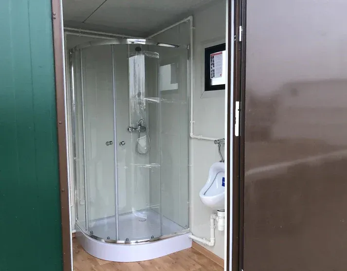 WC Cabina Doble 4×2 metros con duchas – Image 8