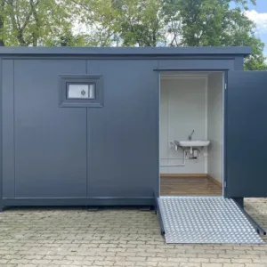 WC Cabina Doble 4×2 m con rampa – Accesible PMR